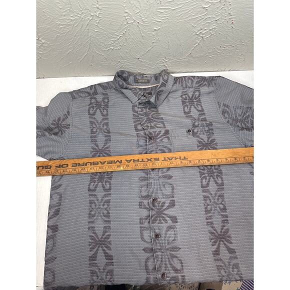 Quiksilver Tribal Rave Waterman Collection Short Sleeve Button Up Shirt Large - Picture 6 of 6